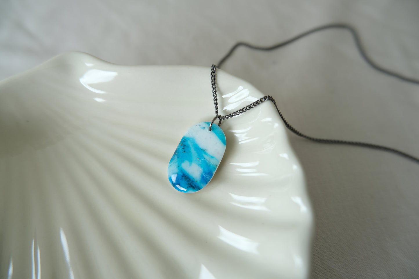 Ocean Oval Marbled Necklace