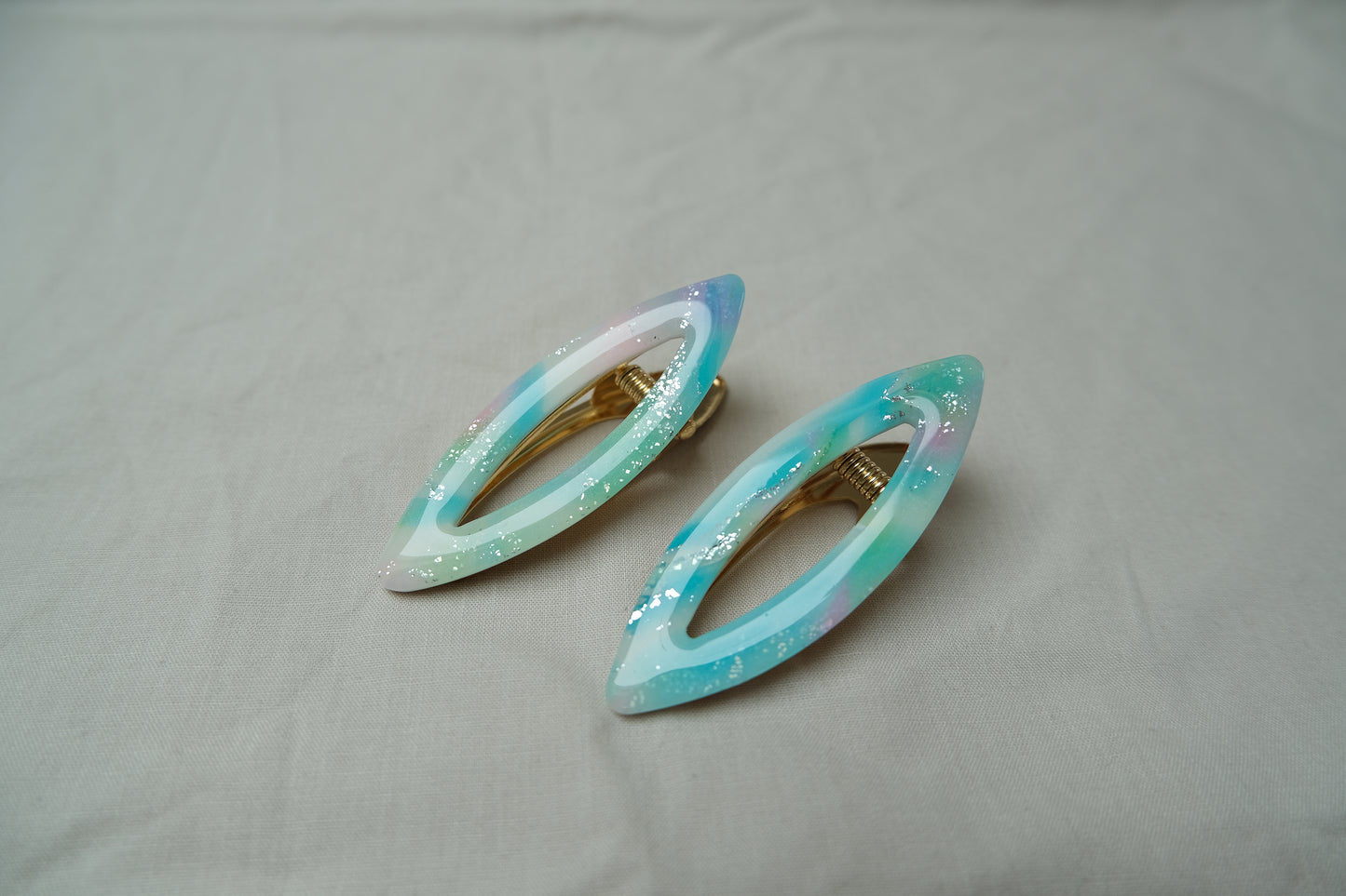 Oval Blue Green Marbled Large Hairclips